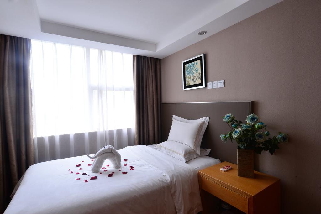 Yingshang Hotel Gangding Longkou West Kanton Exterior foto