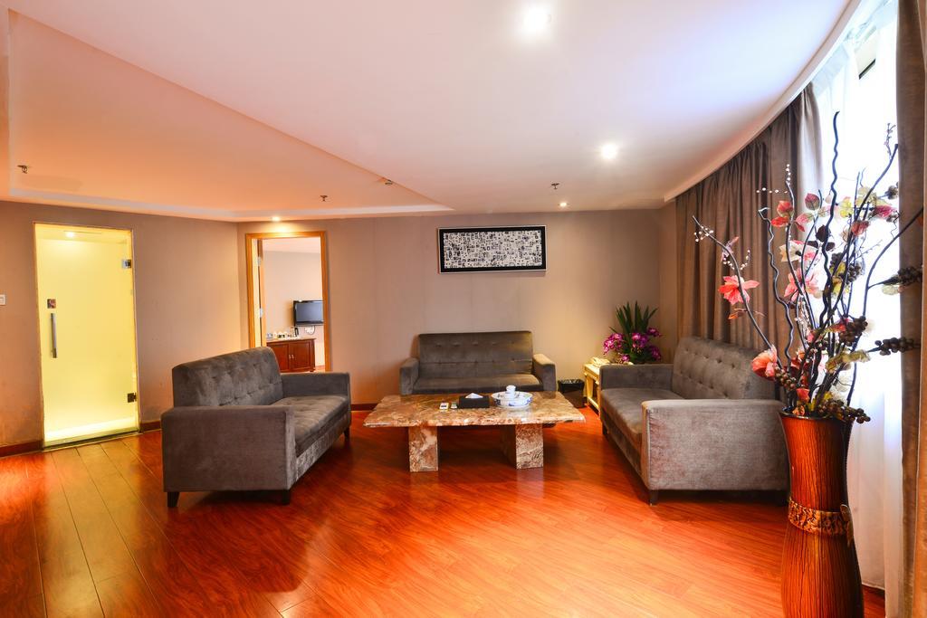 Yingshang Hotel Gangding Longkou West Kanton Exterior foto