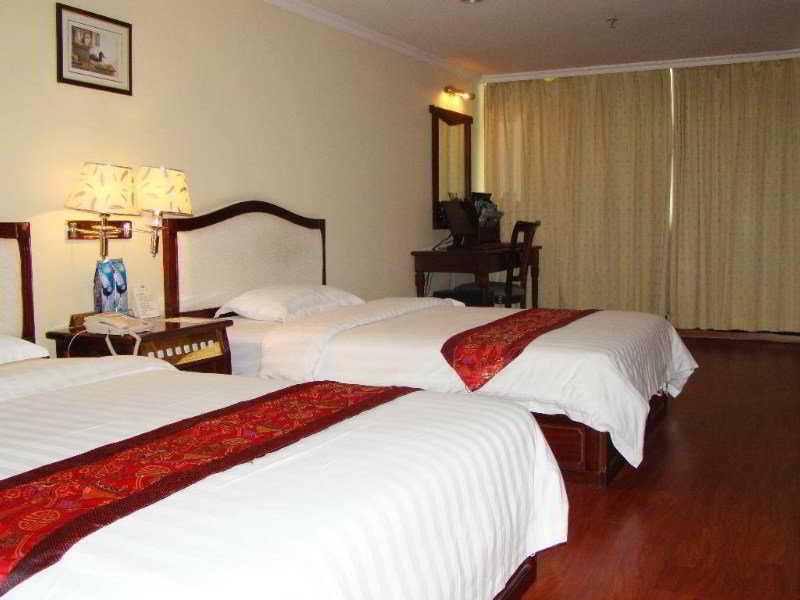 Yingshang Hotel Gangding Longkou West Kanton Exterior foto