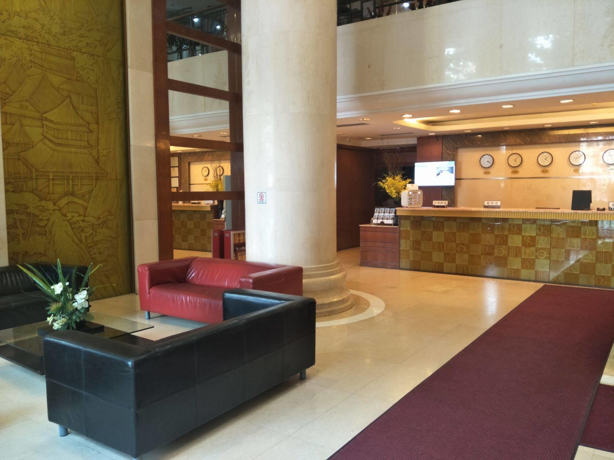 Yingshang Hotel Gangding Longkou West Kanton Exterior foto